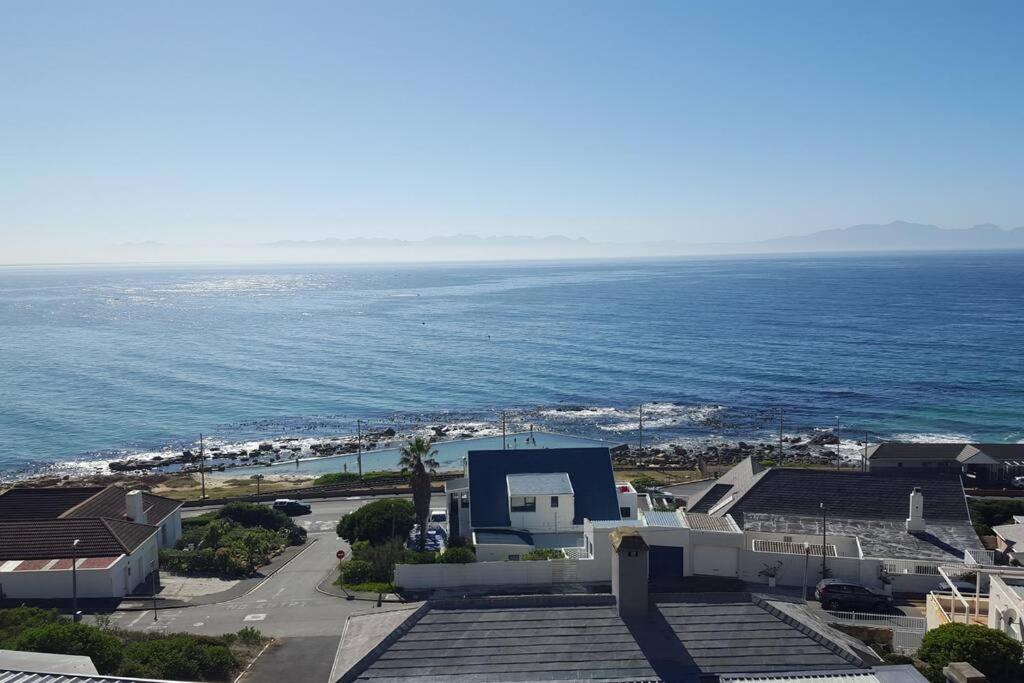 18 Steps - Seaside Cottage With Breathtaking Views Cape Town Dış mekan fotoğraf
