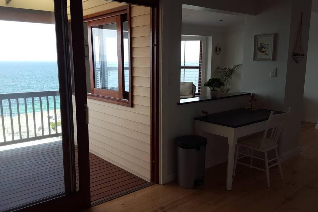 18 Steps - Seaside Cottage With Breathtaking Views Cape Town Dış mekan fotoğraf